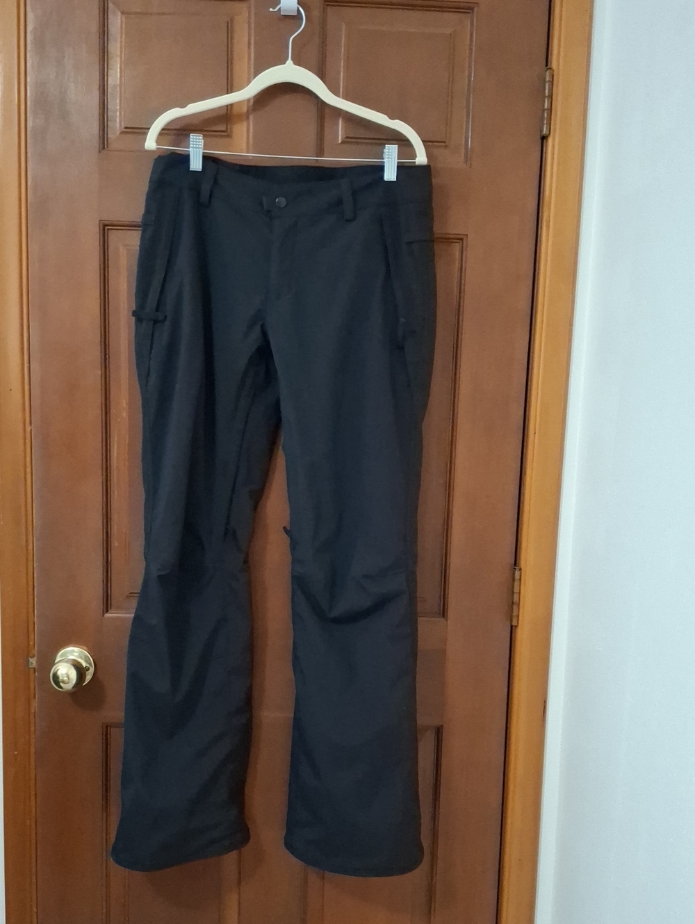 686 Infidry 5K Thermal Rating Warm Black Cargo Snow/Ski Pants Size Medium Snow